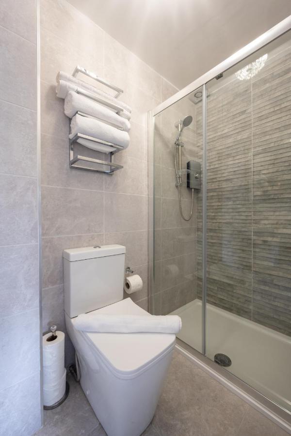 Mulberry House - Luxurious And Modern 4-Bed In Solihull Near Nec,Jlr, Airport, Resorts World, Hs2 Zewnętrze zdjęcie